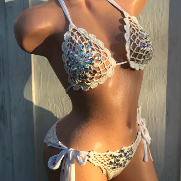 White bikini crochet crystal rhinestone hologram - Picture 2 of 8